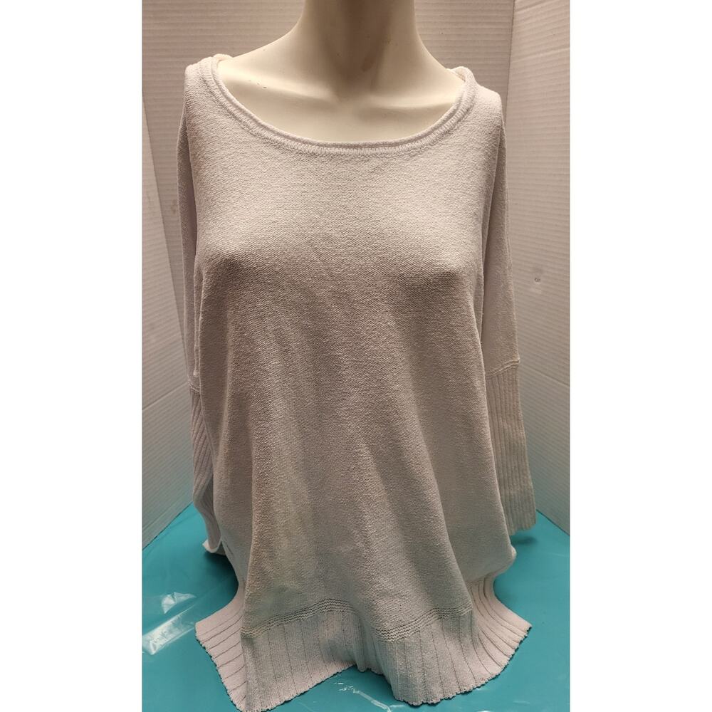 August Silk M White Sweater NWT Split Hem Long Sleeve Pullover Womens Top